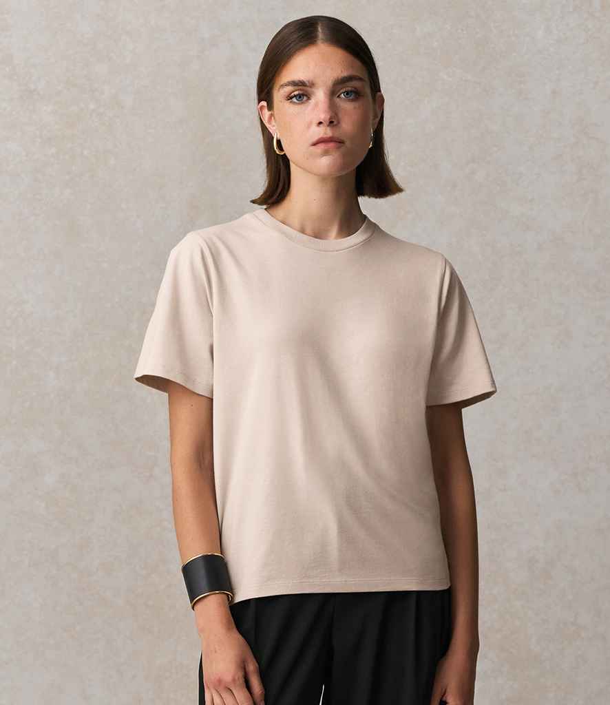 04776 Absolute White Front