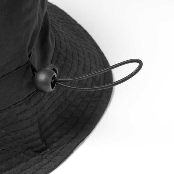 Bob hat AYORA