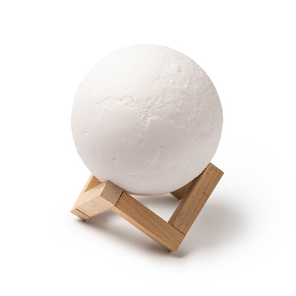 Speaker MOON
