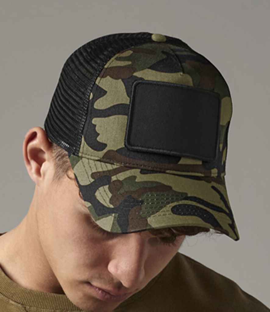 BB641 Black Front