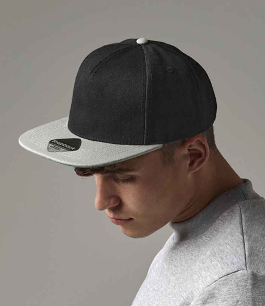 BB660 Black/Black/Black Front