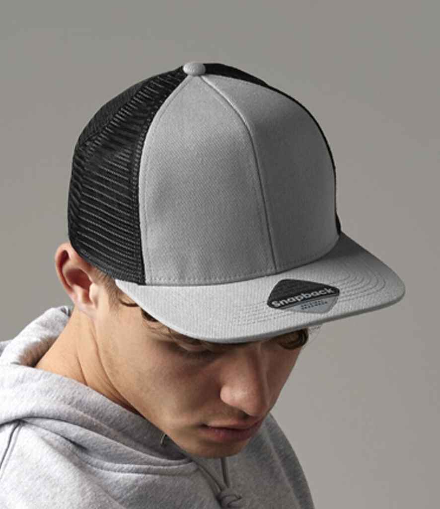 BB664 Black/Black Front
