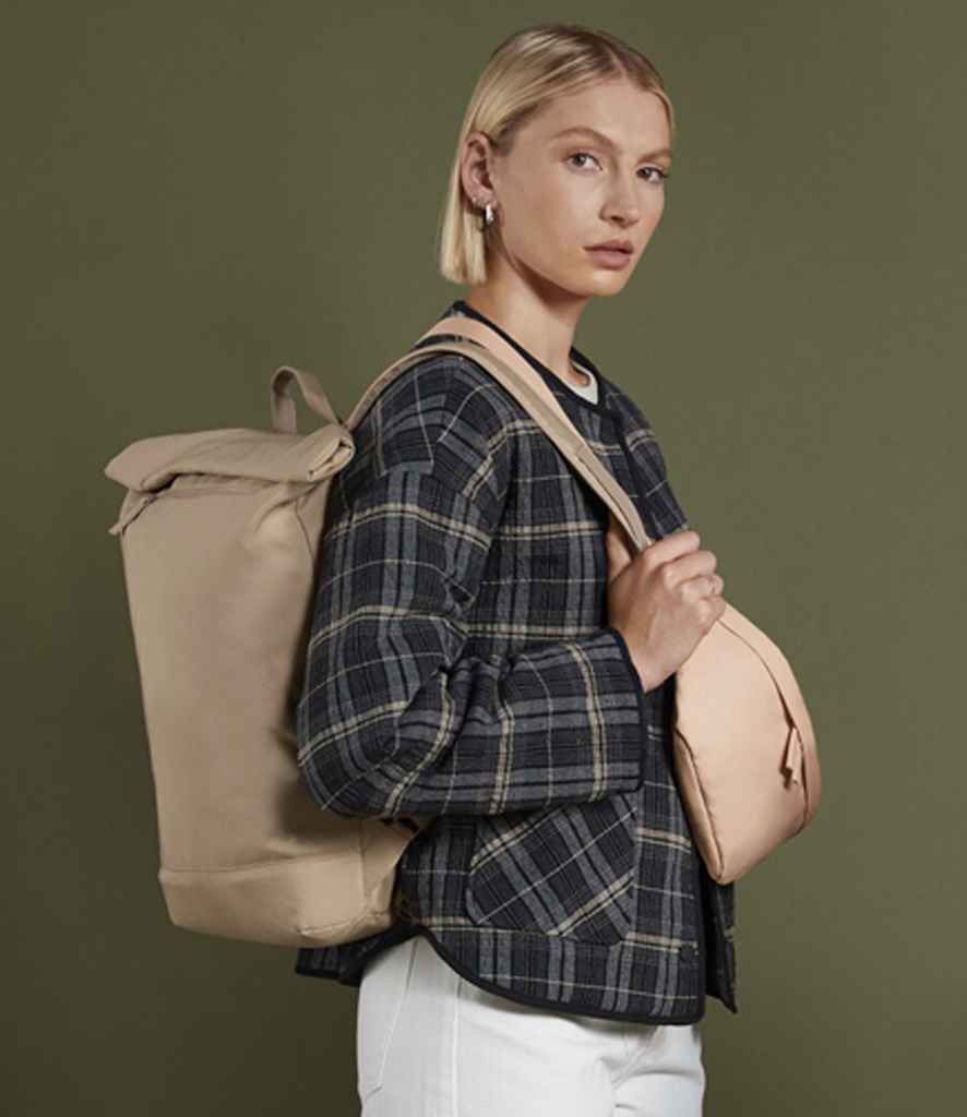 BG871 Beige Model