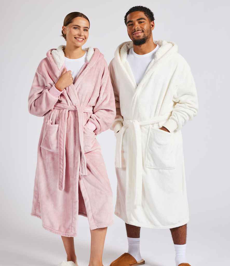 BH104 Blush pink Model