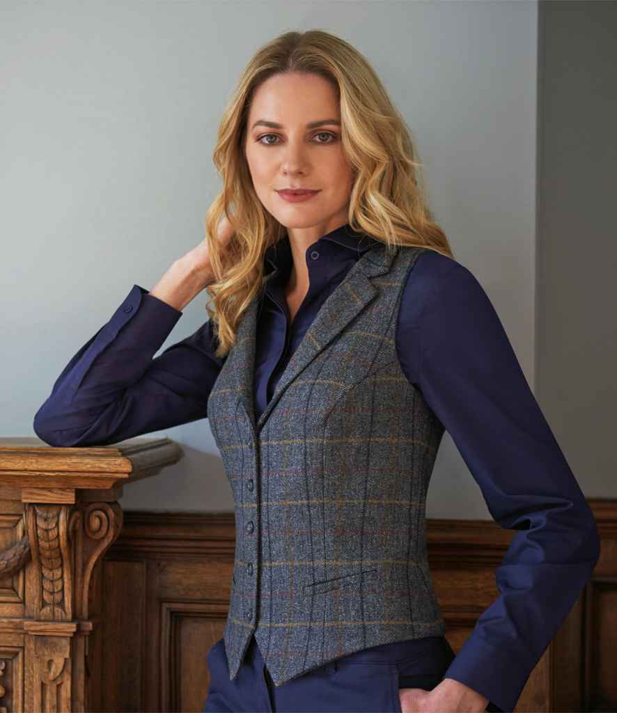 BK521 Charcoal herringbone Model