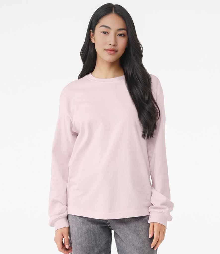 CV3511 Athletic Heather Model