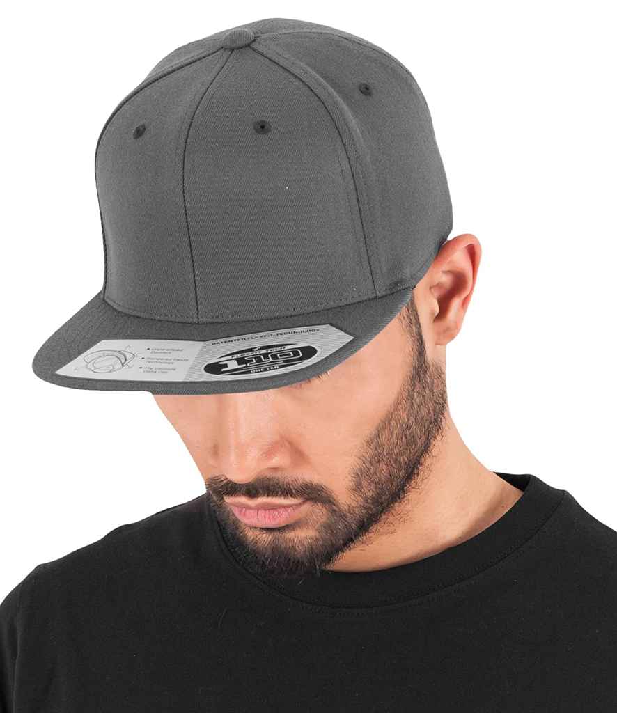F110 Black/Grey Front