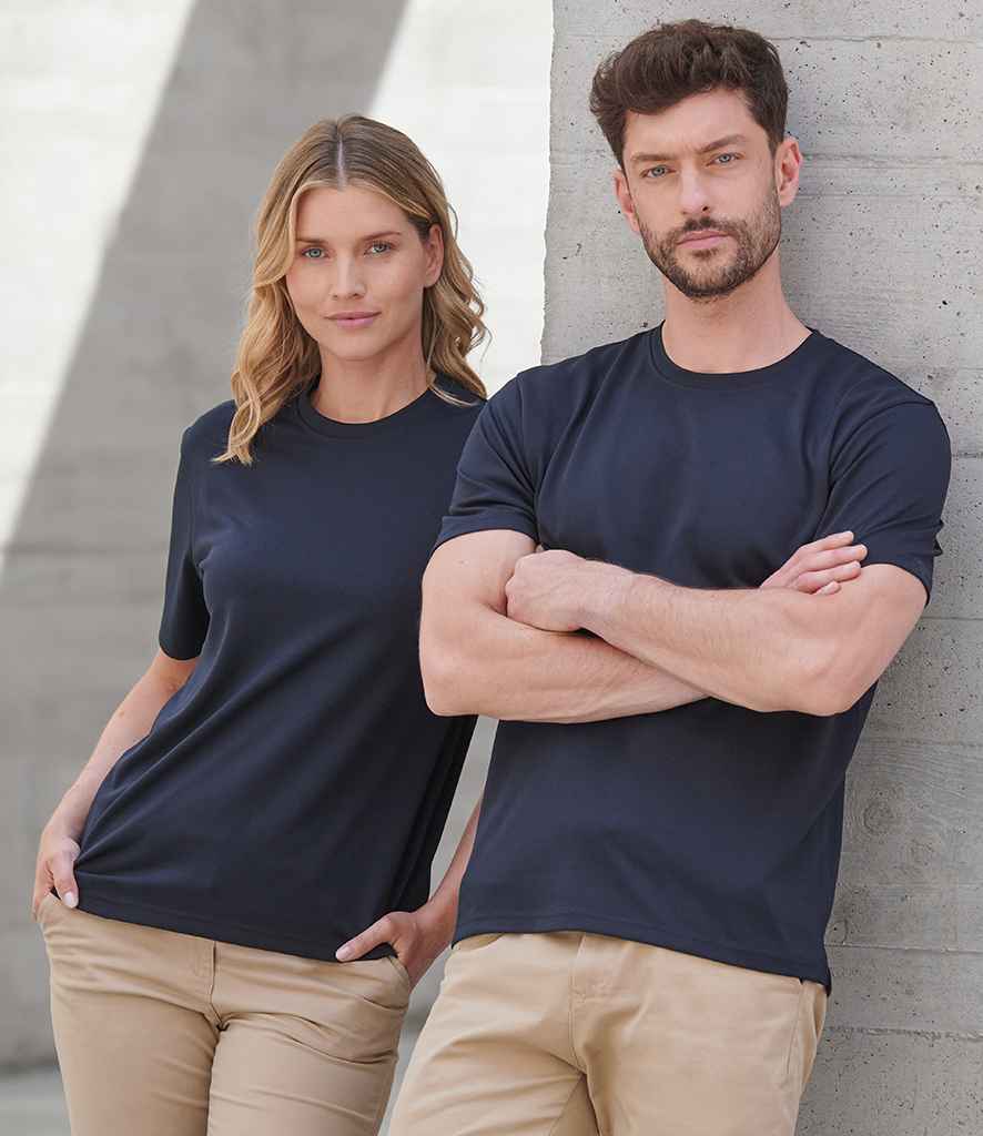 H075 Black Model