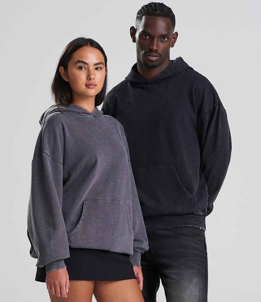 JH180 Washed Black Model