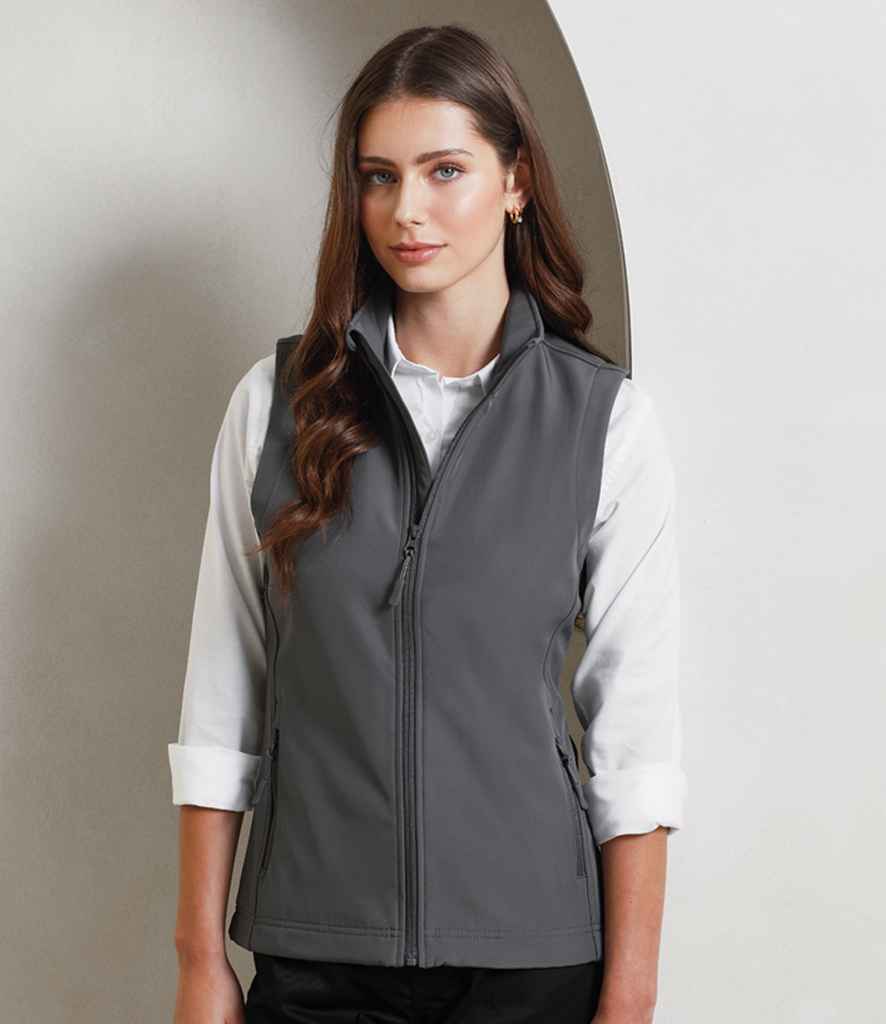 PR816 Black Front