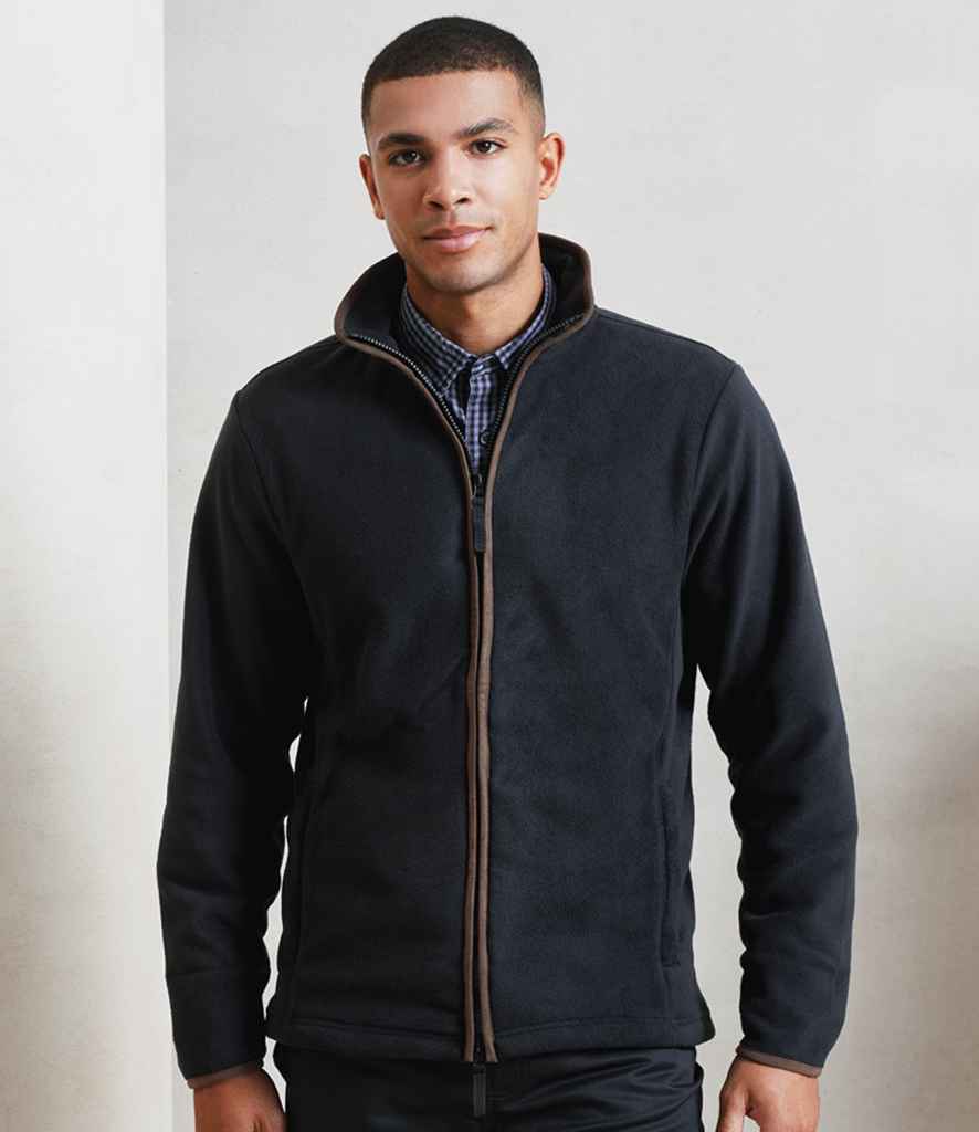PR823 Black/Black Front