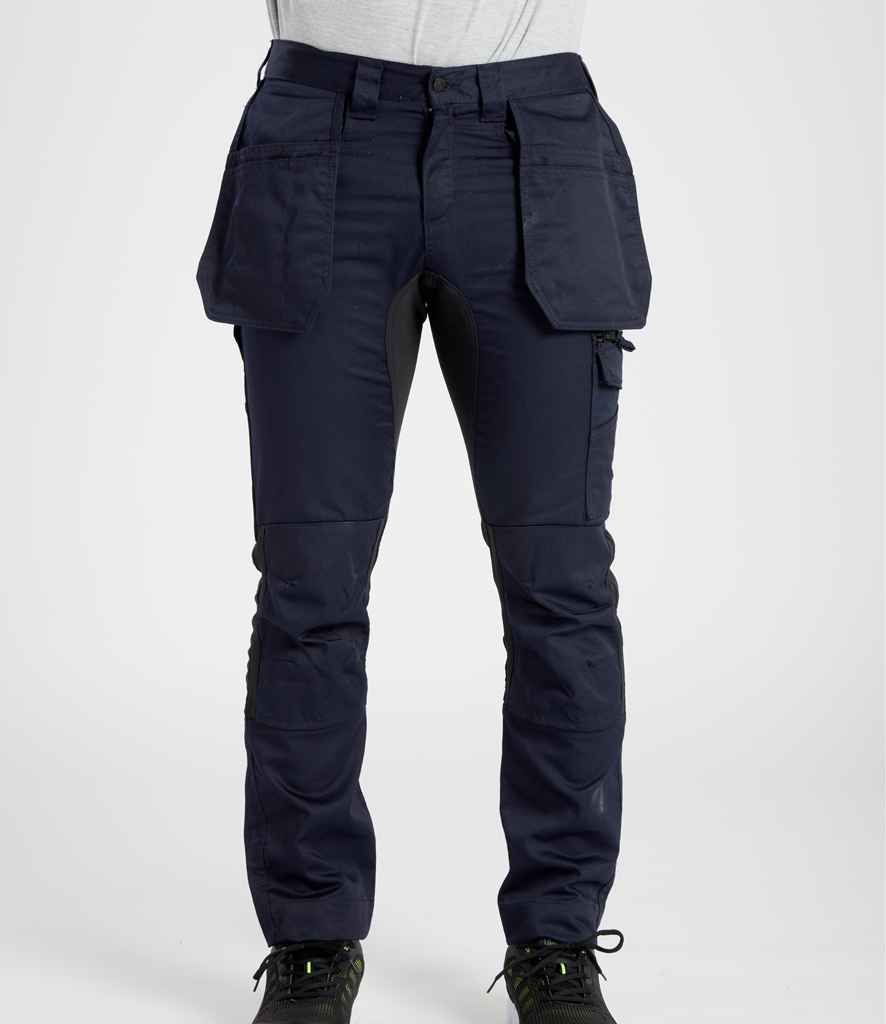 PW2403 Black Front