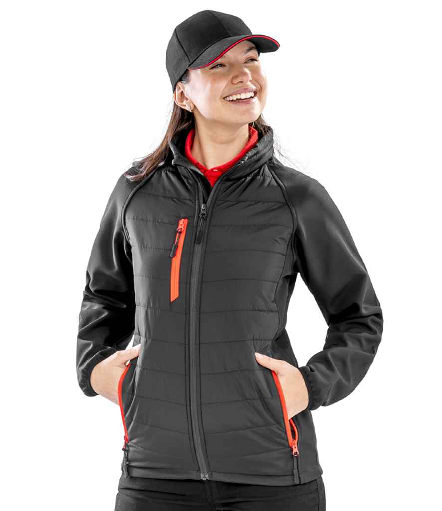 RS237 Black/Black Front