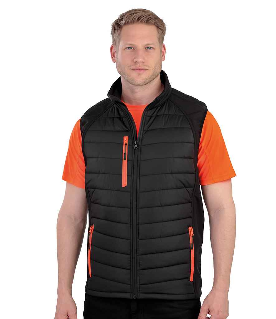 RS238 Black/Black Front
