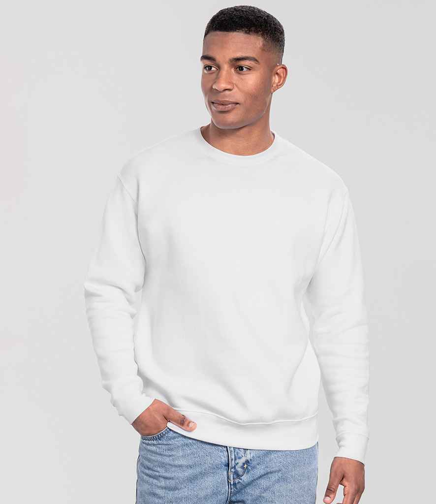 SS151 Athletic Heather Model