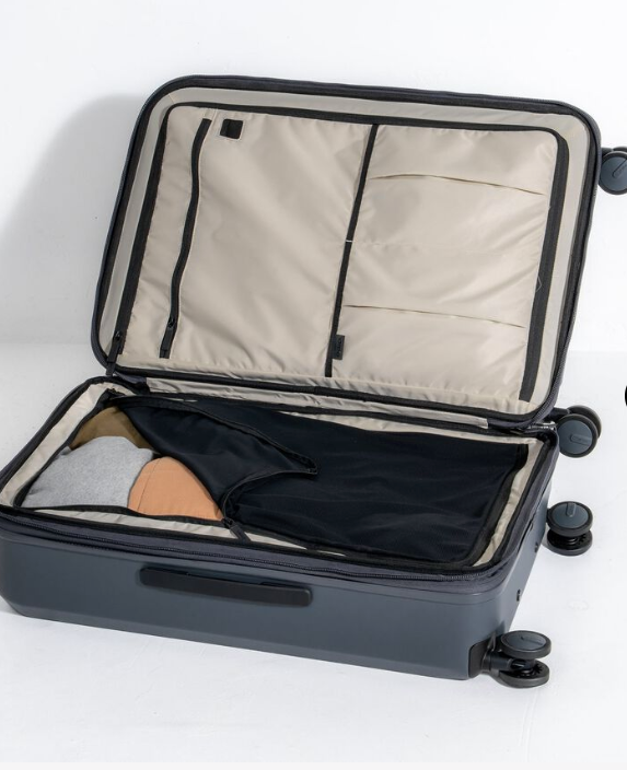 OGIO PACE PRO HYBRID CHECKED BAG