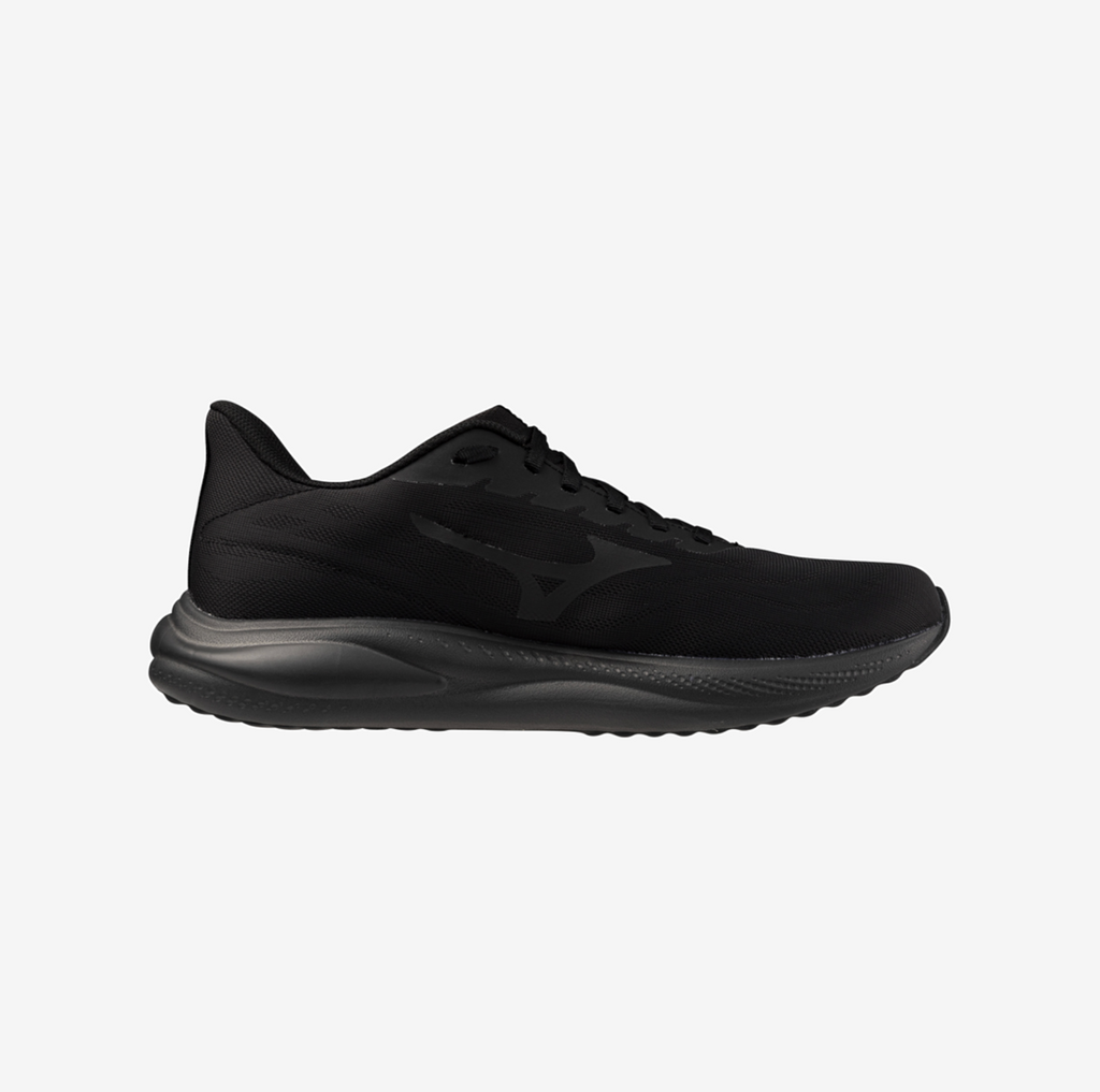 Mizuno REVOLT 4