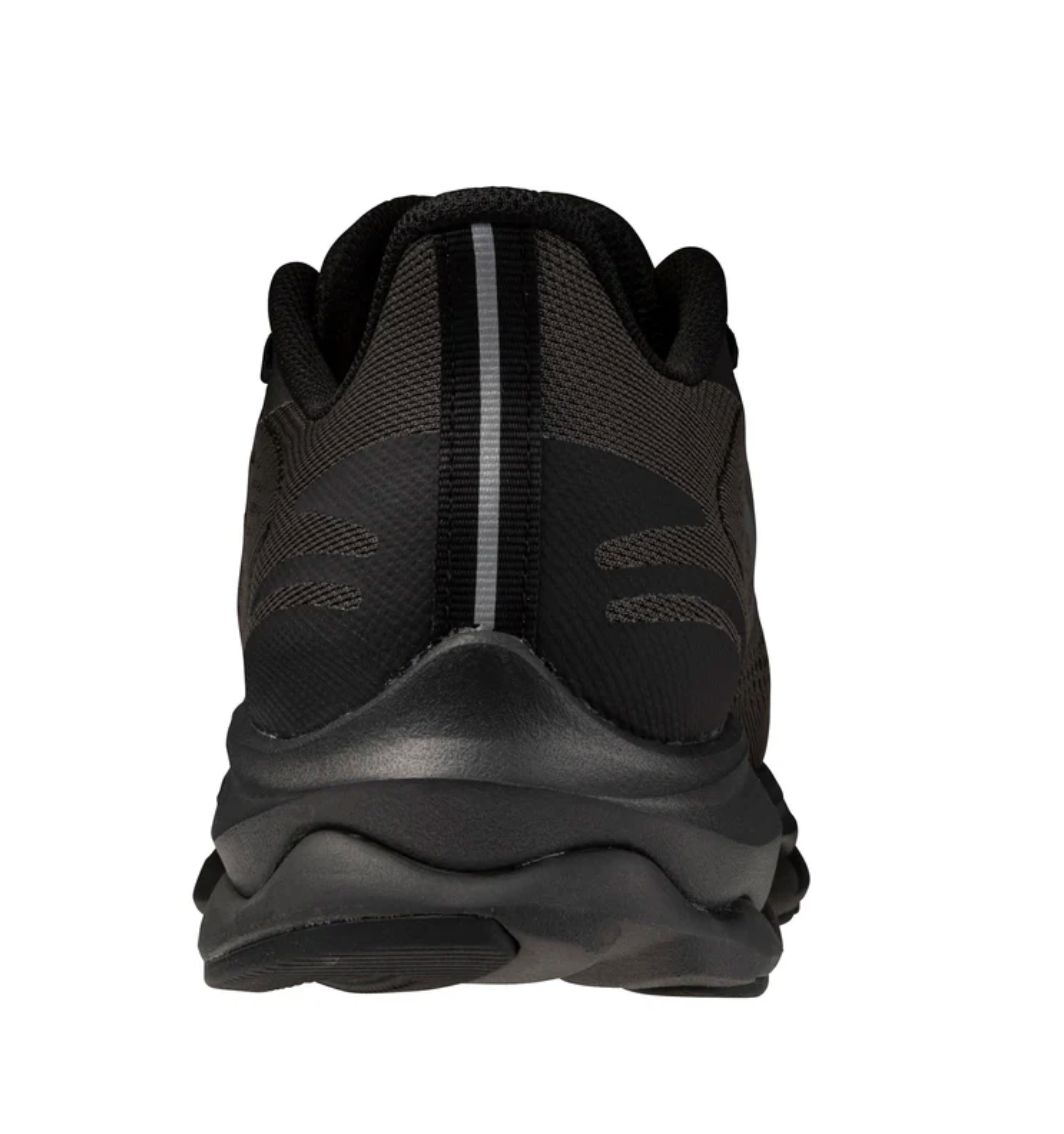 Mizuno Wave Serene GTX 2 Trail Running Shoe Men-Black