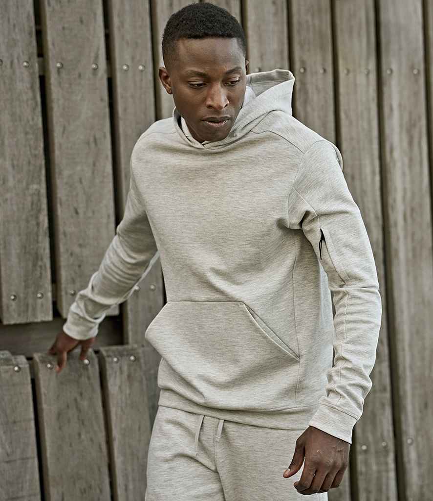 T5702 Heather Grey Model