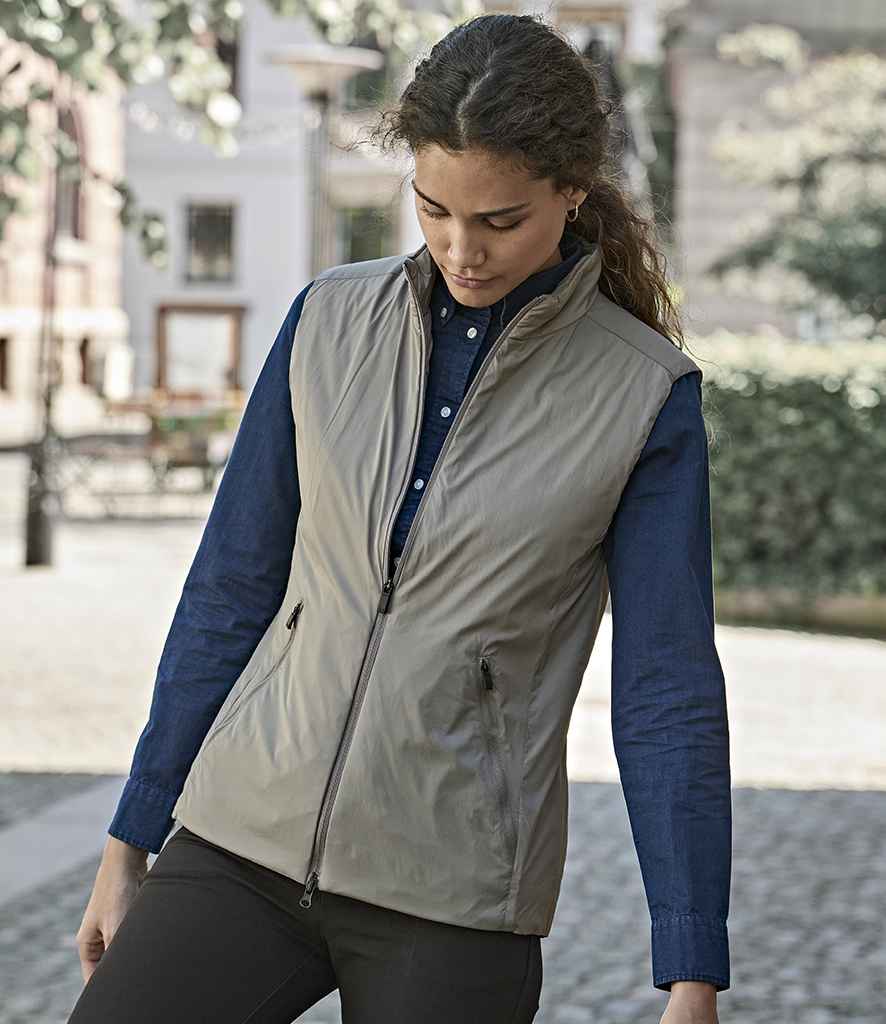 T9693 Black Front